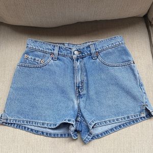 Authentic Levi Strauss & Co Denim Mom Shorts